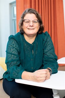 Maureen_srgb